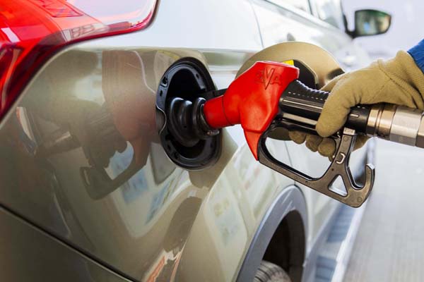 China raises retail fuel prices