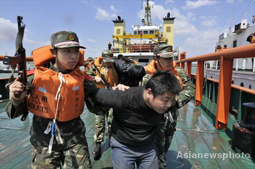 Anti-terrorism drill held in Shandong for Expo