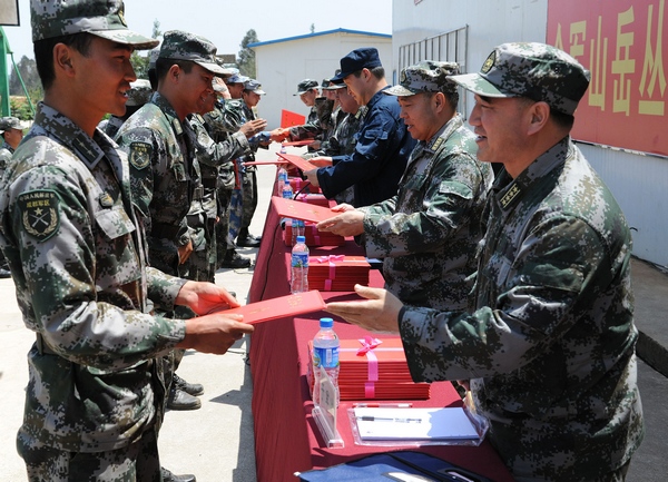 200 soldiers finish sniper training