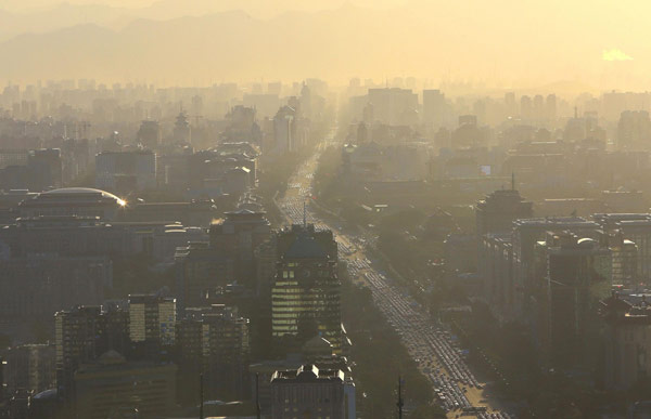 Beijing to consider fees for car congestion