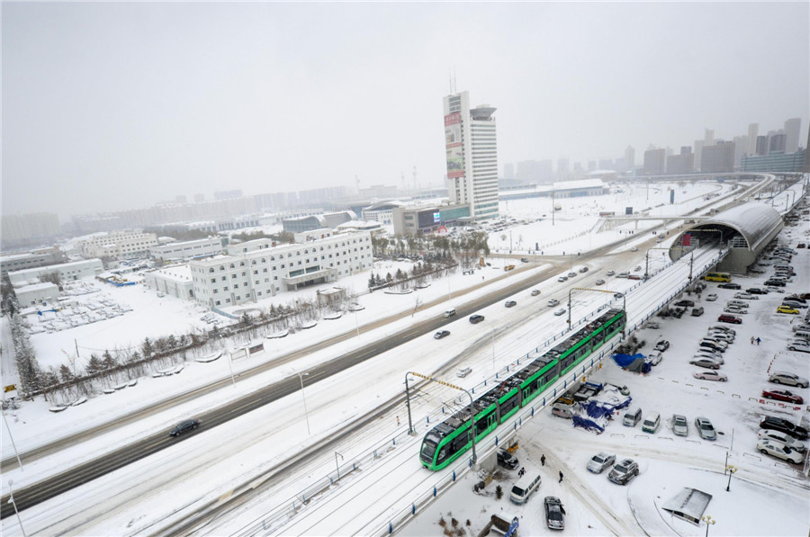 NE China battles worst snowstorm in 50 years