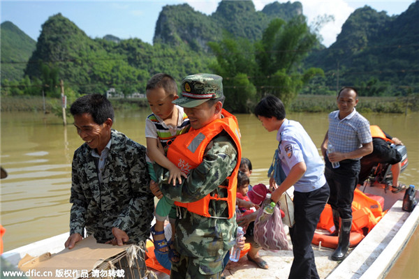 Heavy rain, flood hit many parts of China