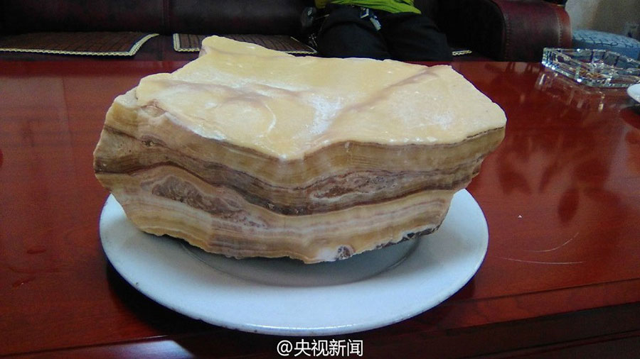 Rocks that can be mistaken for bacon found in NW China