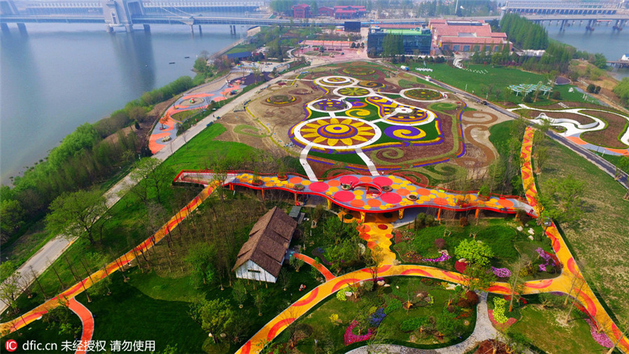 Scenery of flowerbeds at Marco Polo Flower World in E China