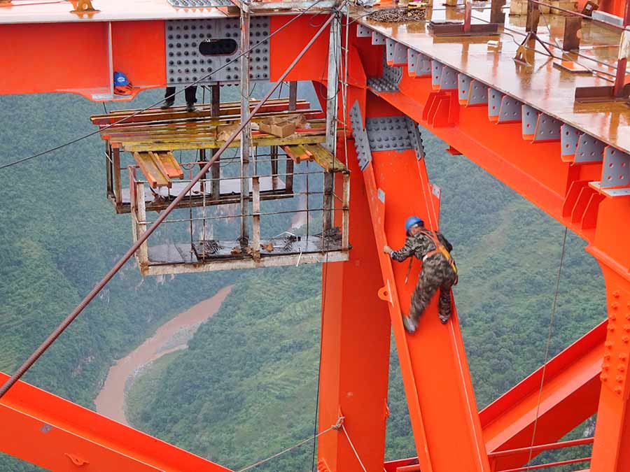 World's highest bridge opens in Guizhou