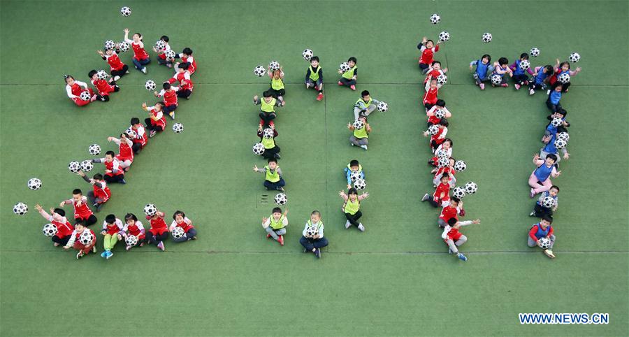 People greet upcoming new year across China