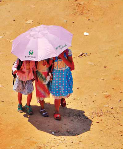 Heat scorches 12 provinces