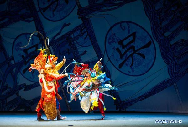 Peking Opera performed at Hungary's State Theater