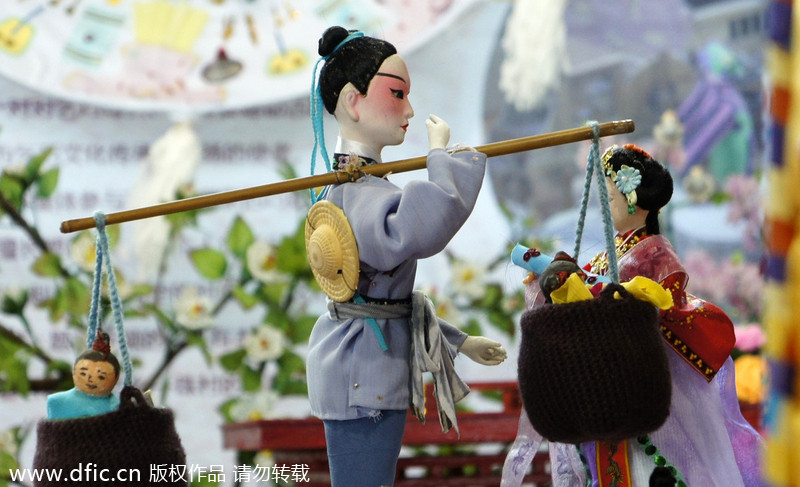 Handicrafts welcome Qixi Festival