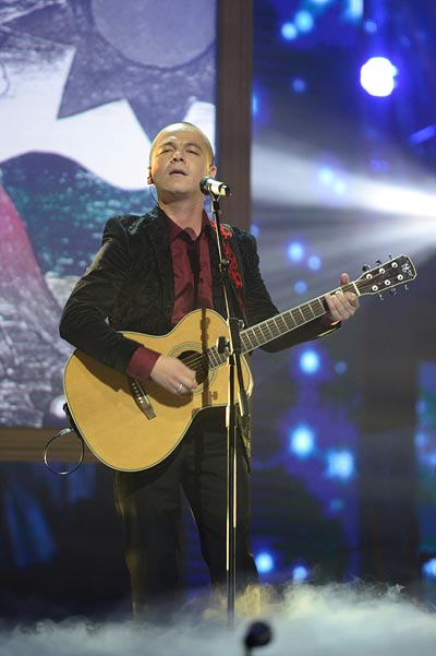 Zhang Bichen wins 3rd season of <EM>Voice of China</EM>