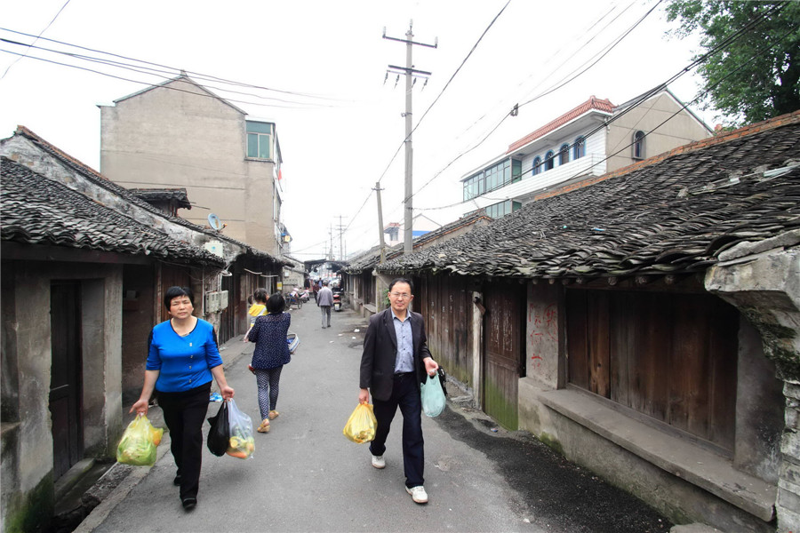 Ancient village of Ming Dynasty on verge of disappearing