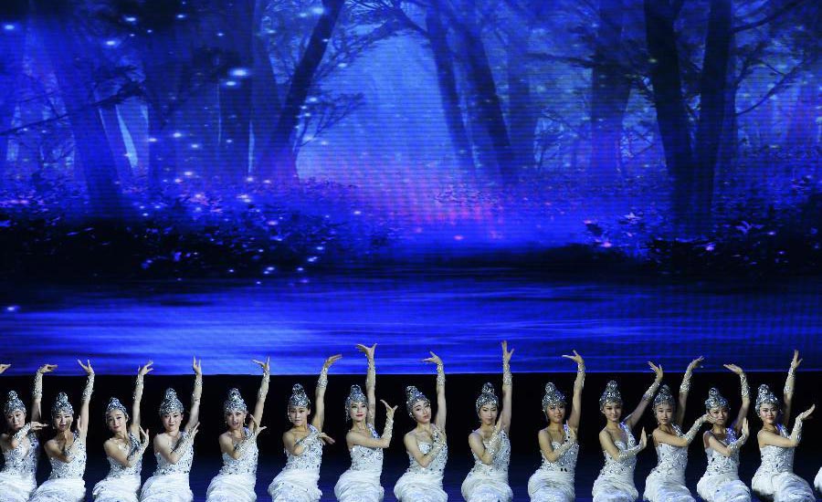 'Guanyin Buddha' performed in 4th China Xinjiang Int'l Dance Festival