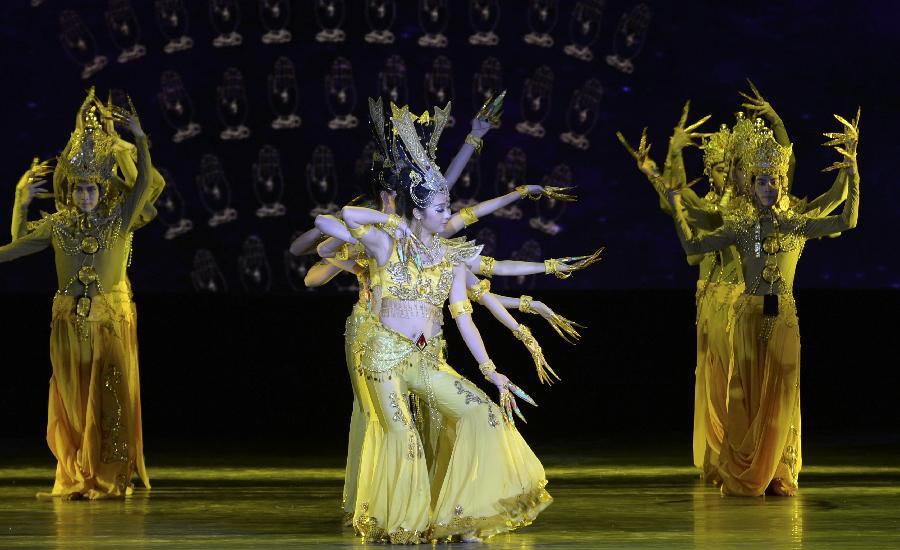 'Guanyin Buddha' performed in 4th China Xinjiang Int'l Dance Festival