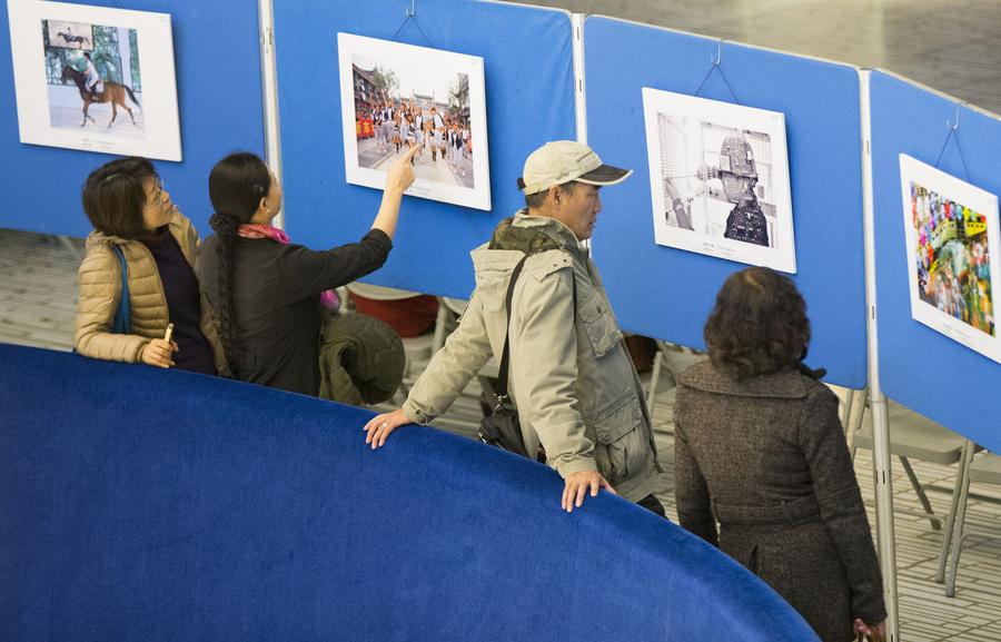 Fashion China photo exhibition makes a splash in Toronto