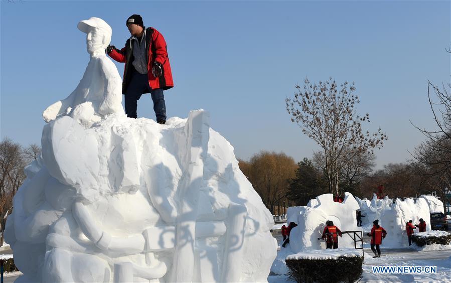 Snow sculpture contest kicks off in Harbin