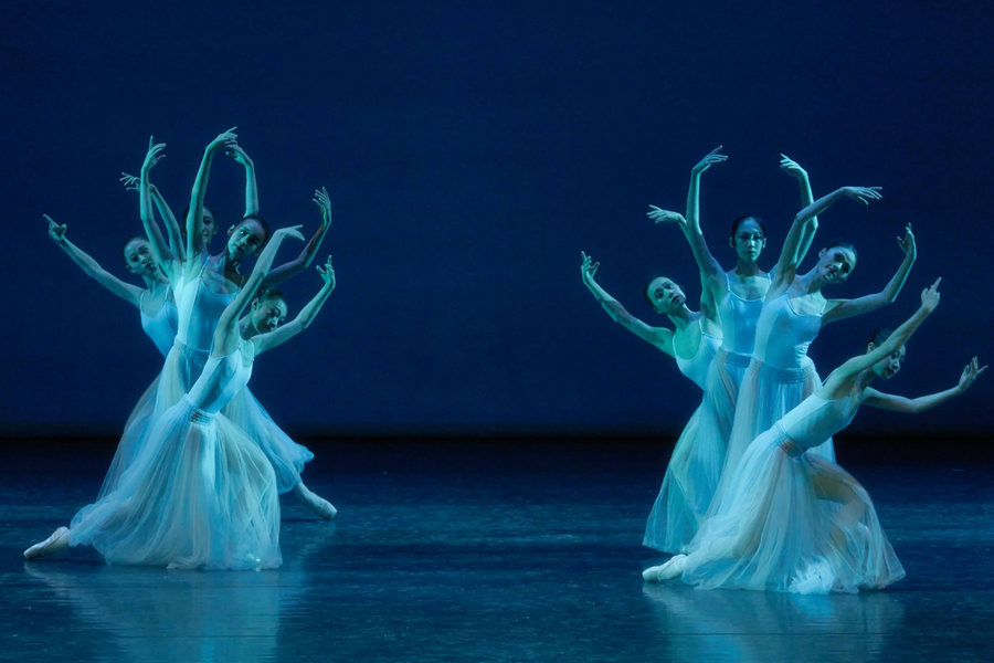 Guangzhou Ballet takes center stage in Beijing