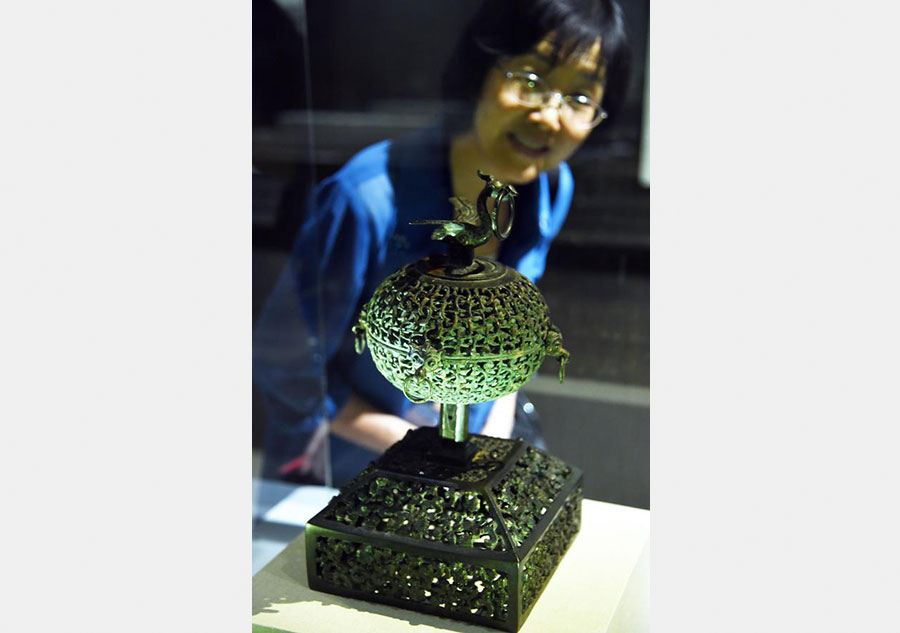 Large Qin culture exhibition staged at Taipei Palace Museum