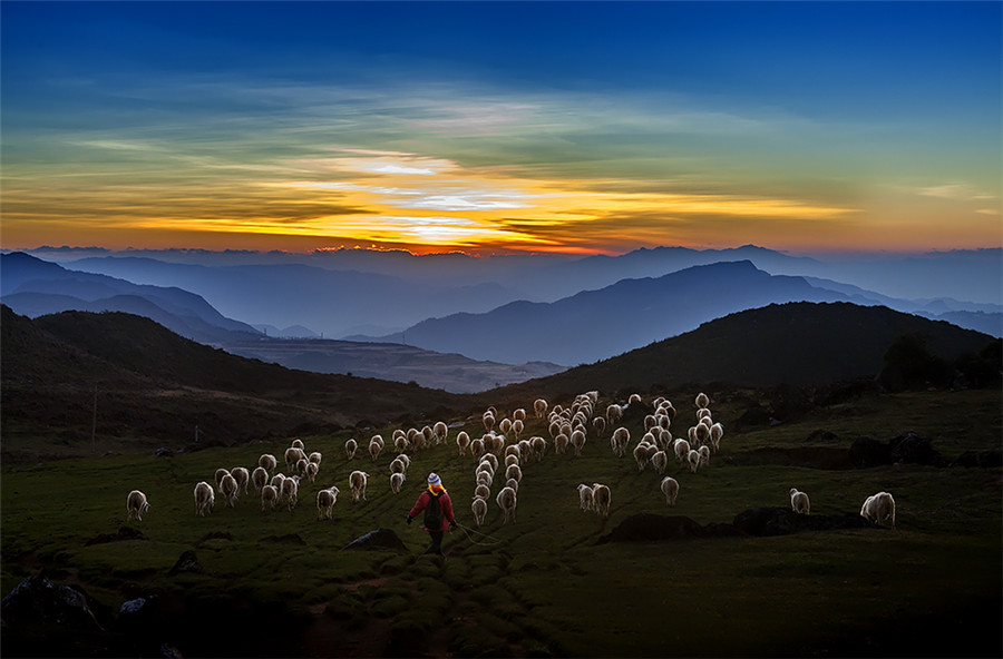 Photographic works on life of Chinese Yi ethnic group