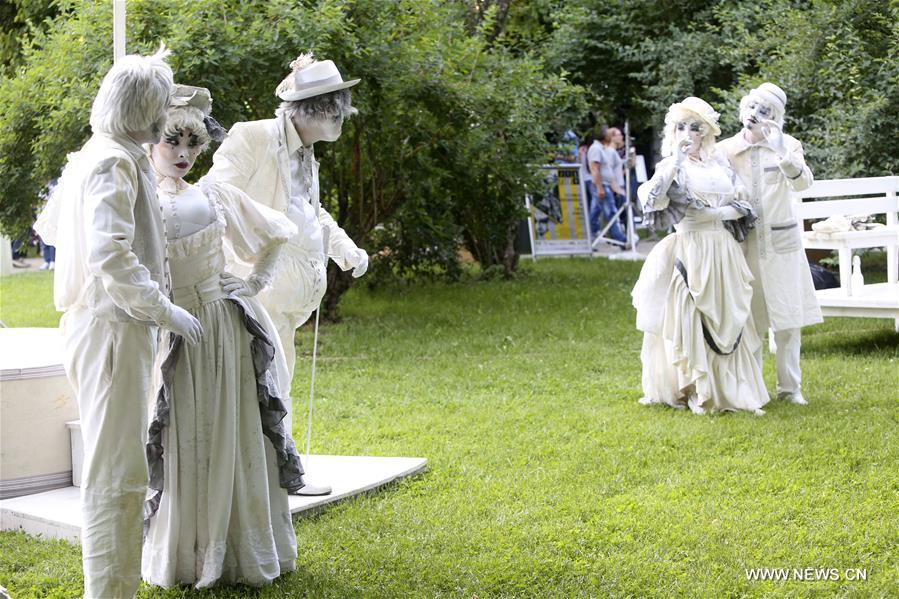 7th Int'l Festival of Living Statues marked in Bucharest