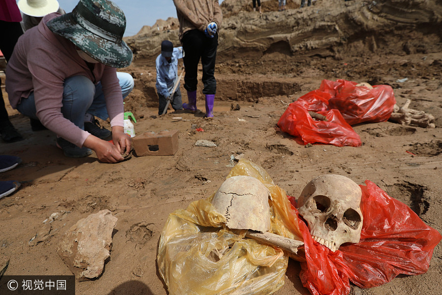 Ancient tomb discovered at construction site in N China