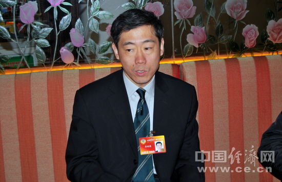 代表委員建議由政府主導提供住房服務