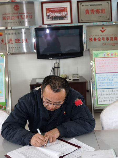 克拉瑪依油田：長假結束 生產正忙