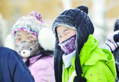 寒潮席卷中國大部地區(qū) 多地出現(xiàn)雨雪大風