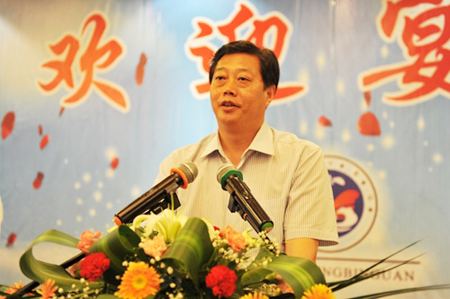河南省馮友蘭研究會(huì)在唐河成立