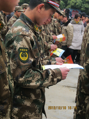 河南唐河：法律援助送溫暖 新兵無憂進軍營