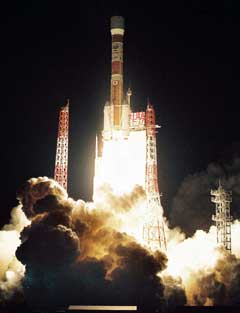 The Japanese-made H-2A rocket, carrying a navigation and meteorological satellite, blasts off from the launching pad at Tanegashima Space Center on the island of Tanegashima, about 1,000km (620 miles) southwest of Tokyo on Saturday, in this handout photo released by Rocket System Corporation in Tokyo February 26, 2005. Japan successfully fired the satellite into orbit on Saturday in a key step towards restoring faith in its space programme, 15 months after its previous launch attempt ended in failure. [Reuters]