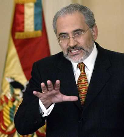 Bolivian President Carlos Mesa said March 6, 2005, he is resigning after 17 months in office as a new wave of protests spread throughout the Andean nation of 8 million. Mesa announced his decision on radio and television and said he will present his resignation formally to Congress on March 7. Mesa speaks at the palace of government in La Paz, Bolivia, in this May 19, 2004 file photo. (David Mercado/Reuters) 