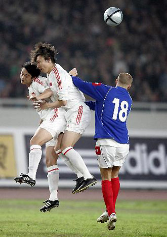 Serbia-Montenegro beats China 2-0 in soccer friendly