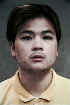 The Australian government has ruled out further legal challenges to the execution of convicted drug-runner Nguyen Tuong Van, seen here, in Singapore later this week but has asked that the man's mother be allowed to hug her son before he dies, Foreign Minister Alexander Downer said