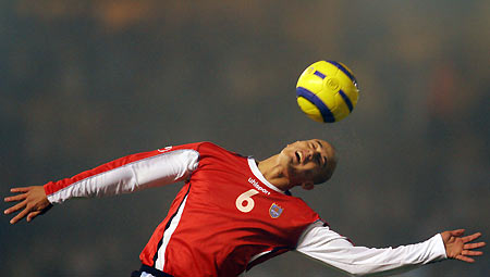 Uruguay's Pablo Lima controls the ball during a friendly soccer match against Galicia at San Lazaro Stadium in Santiago de Compostela, Spain, December 29, 2005. 