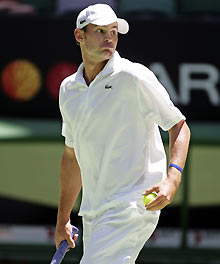 Andy Roddick of the U.S. reacts during his match against Julien Benneteau of France at the Australian Open tennis tournament in Melbourne January 20, 2006. 