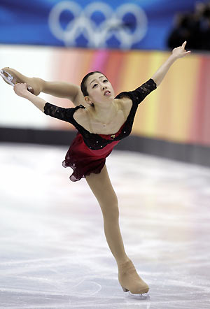 Fumie Suguri from Japan performs in the women's short program during the Figure Skating competition at the Torino 2006 Winter Olympic Games in Turin, Italy, February 21, 2006. [Reuters]