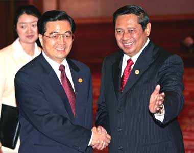 Asian-African leaders Summit opens in Jakarta 