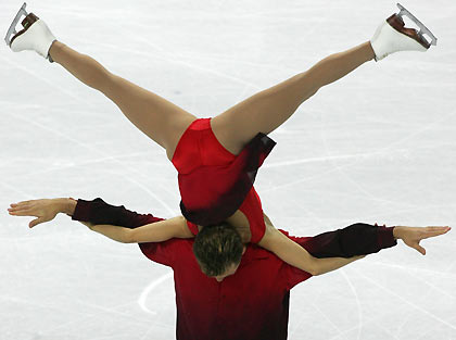 Figure skating pairs final of Turin Games