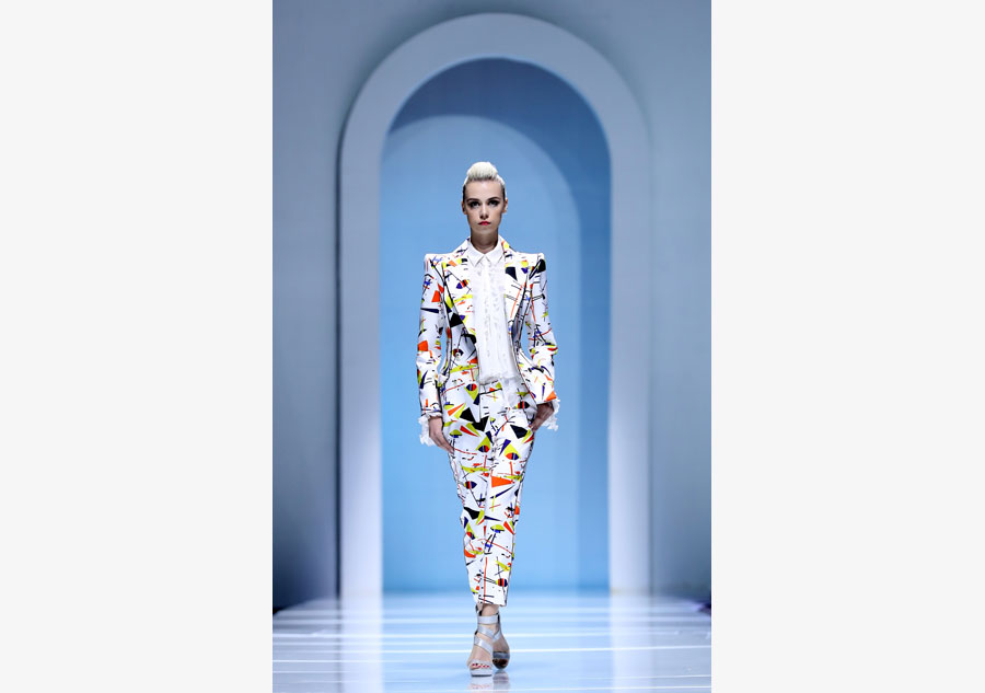 Highlights of Zhongyuan Int'l Fashion Week in China