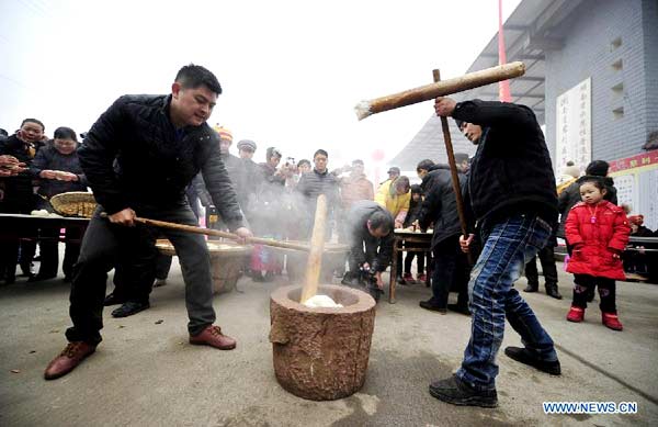 Traditional 'Ciba' for Spring Festival