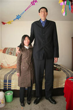 中國人讓位土耳其人接班 新“世界第一高人”最想結婚