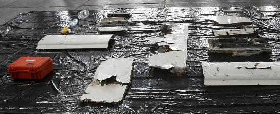法航失事客機空中即斷裂 黑匣子已落伍專家呼吁棄用