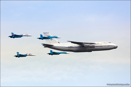 俄羅斯舉行空中閱兵預演 大批戰機飛過紅場上空(高清組圖)