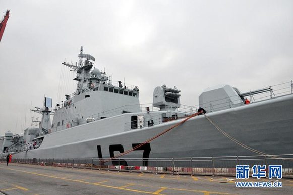 海軍深圳號驅(qū)逐艦抵達深圳 26日將對公眾開放