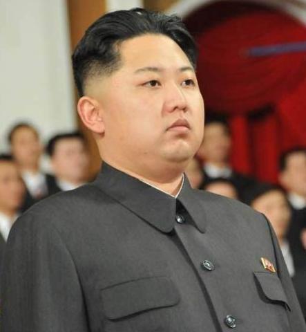 金正恩參謁錦繡山太陽宮 朝鮮譴責(zé)韓國(guó)對(duì)話提議是詭計(jì)