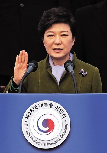 樸槿惠就任韓國總統將迎百日 國民支持率逾五成