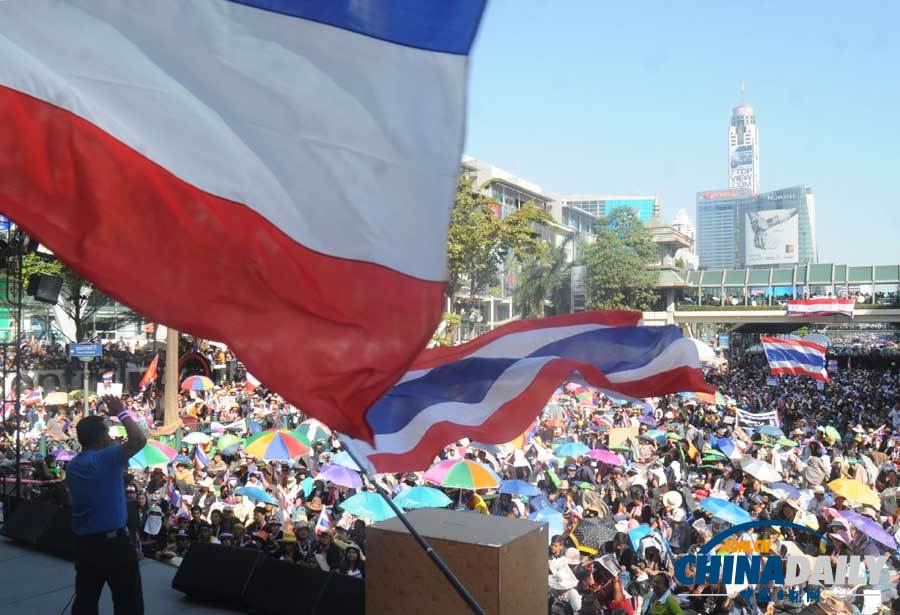 泰國反政府抗議者舉行大規模集會 封鎖曼谷
