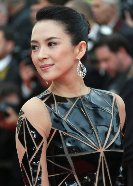 戛納紅毯眾星云集 鞏俐章子怡領銜女神戰