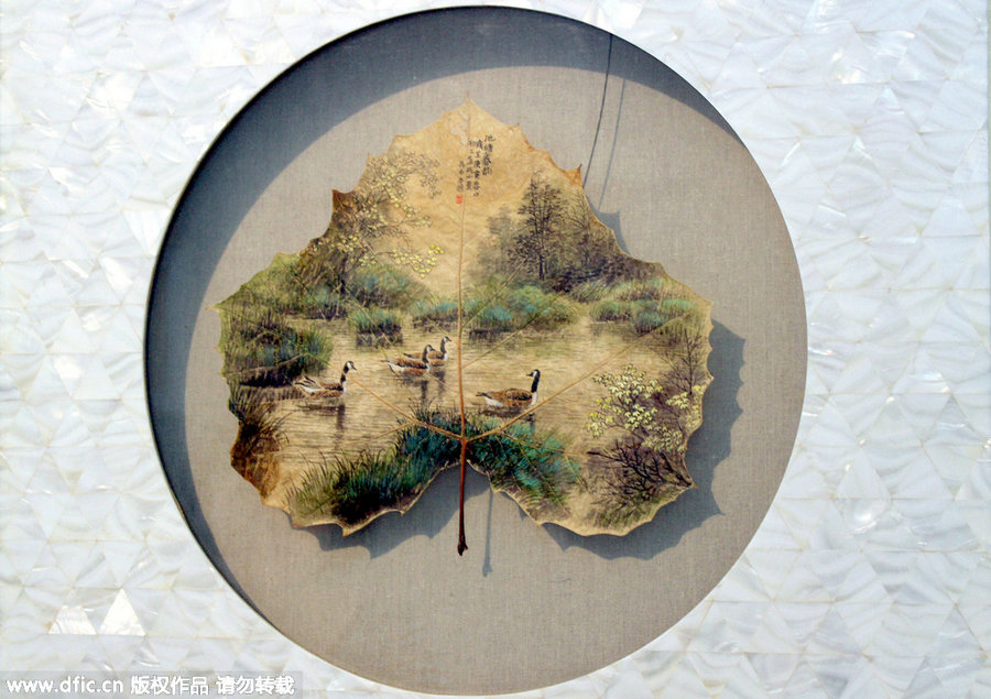 廢棄樹葉“變身”精美藝術品