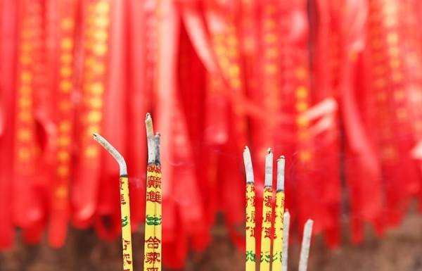 貪官們犯的那些事兒，用英文咋說？
